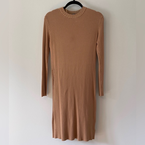 Suzy Brown Bodycon dress - Picture 1 of 3